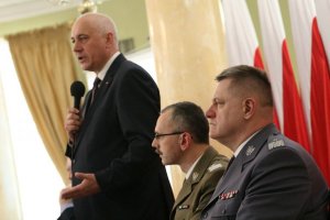 Spotkanie szefa MSWiA z funkcjonariuszami z Lubelszczyzny