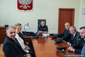 Niemieccy i macedońscy policjanci z wizytą w kieleckiej policji