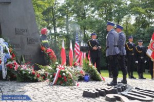 uroczysty apel upamiętniający XV rocznicę zamachu na World Trade Center