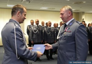 uroczystość wręczenia medali, odznaczeń i wyróżnień zasłużonym policjantom, a także statuetki „Przyjaciel Policji Świętokrzyskiej”
