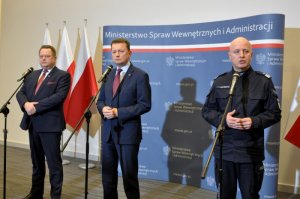 ministrowie Mariusz Błaszczak i Jarosław Zieliński oraz Komendant Główny Policji nadinsp. Jarosław Szymczyk