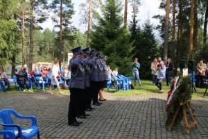 uroczystości na Polskim Cmentarzu Wojennym w Miednoje