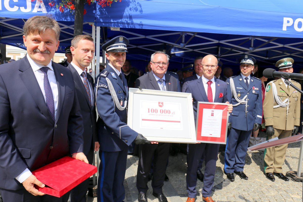 Komendant Wojewódzki Policji w Lublinie wraz z przedstawicielami Urzędu Marszałkowskiego w Lublinie