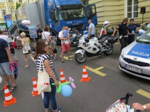 Stoisko Komendy Głównej i Stołecznej Policji popularne podczas Dnia Dziecka w Kancelarii Premiera