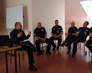 uczestnicy szkolenia w Sułkowicach zebrani na sali na zajęciach