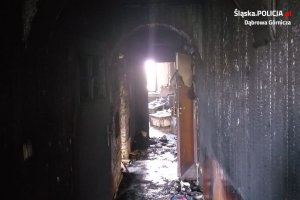 wnętrze spalonego mieszkania