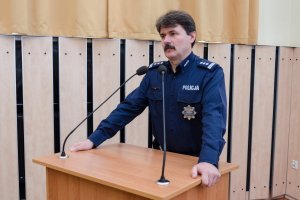Przemówienie komendanta Szkoły Policji w Słupsku inspektora Jacka Gila.