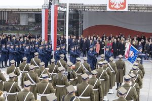 Uroczyste obchody Narodowego Święta Niepodległości na Pl. Piłsudskiego w Warszawie - Kompania Reprezentacyjna Polskiej Policji