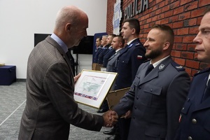 Uroczystość wręczenia podziękowań.