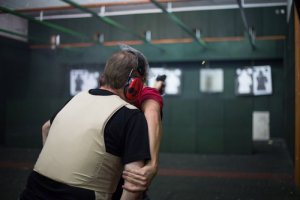 szkolenie w ramach doskonalenia zawodowego w zakresie posługiwania się bronią palną