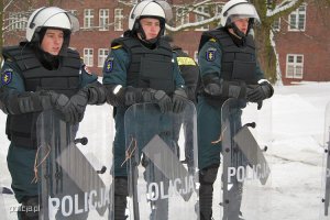 polscy i litewscy policjanci w trakcie wspólnych zajęć