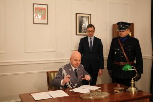 Porozumienie o współpracy między IPN a Komendą Główną Policji
