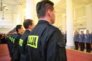 Uroczyste ślubowanie i odznaczenia dla policjantów w Rzeszowie