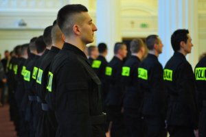 Uroczyste ślubowanie i odznaczenia dla policjantów w Rzeszowie