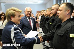 Nadinspektor Helena Michalak podczas ślubowania policjantów