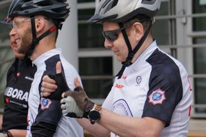 Uczestnicy policyjnego rajdu rowerowego